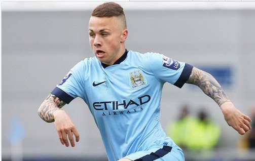 与年轻中卫 与年轻中卫