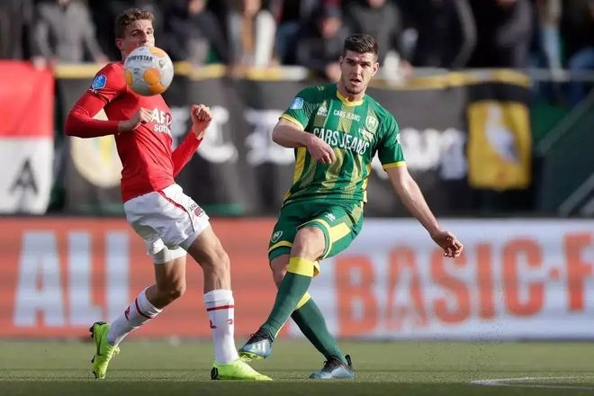 依赖中场组 依赖中场组