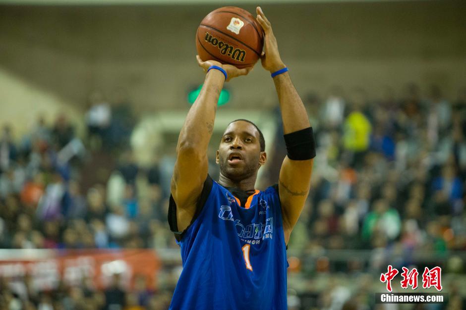 对运动员的 对运动员的